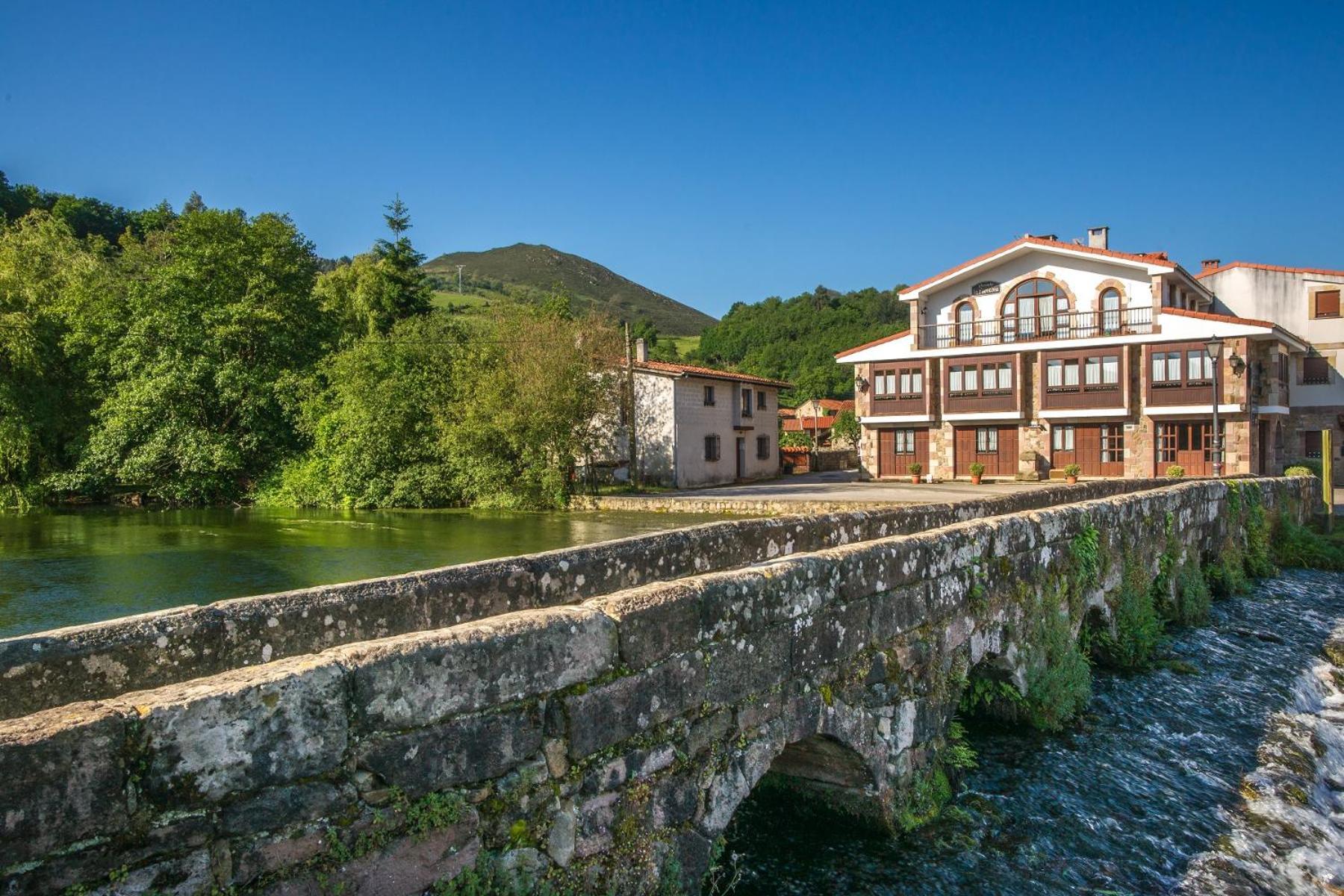 Posada La Fuentona de Ruente Exterior foto